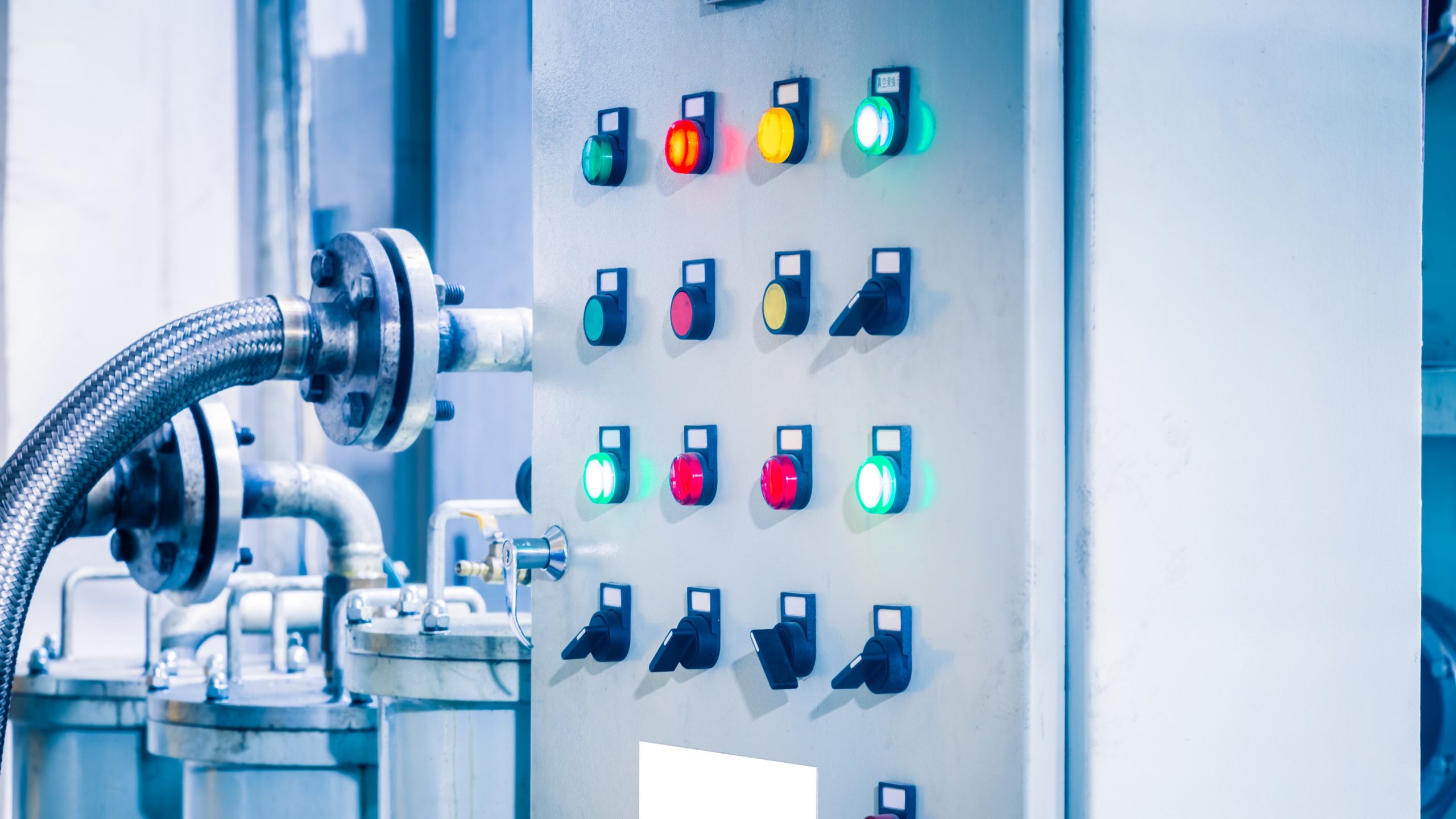 Electricidad Naval en GSR Naval en Motril (Granada)